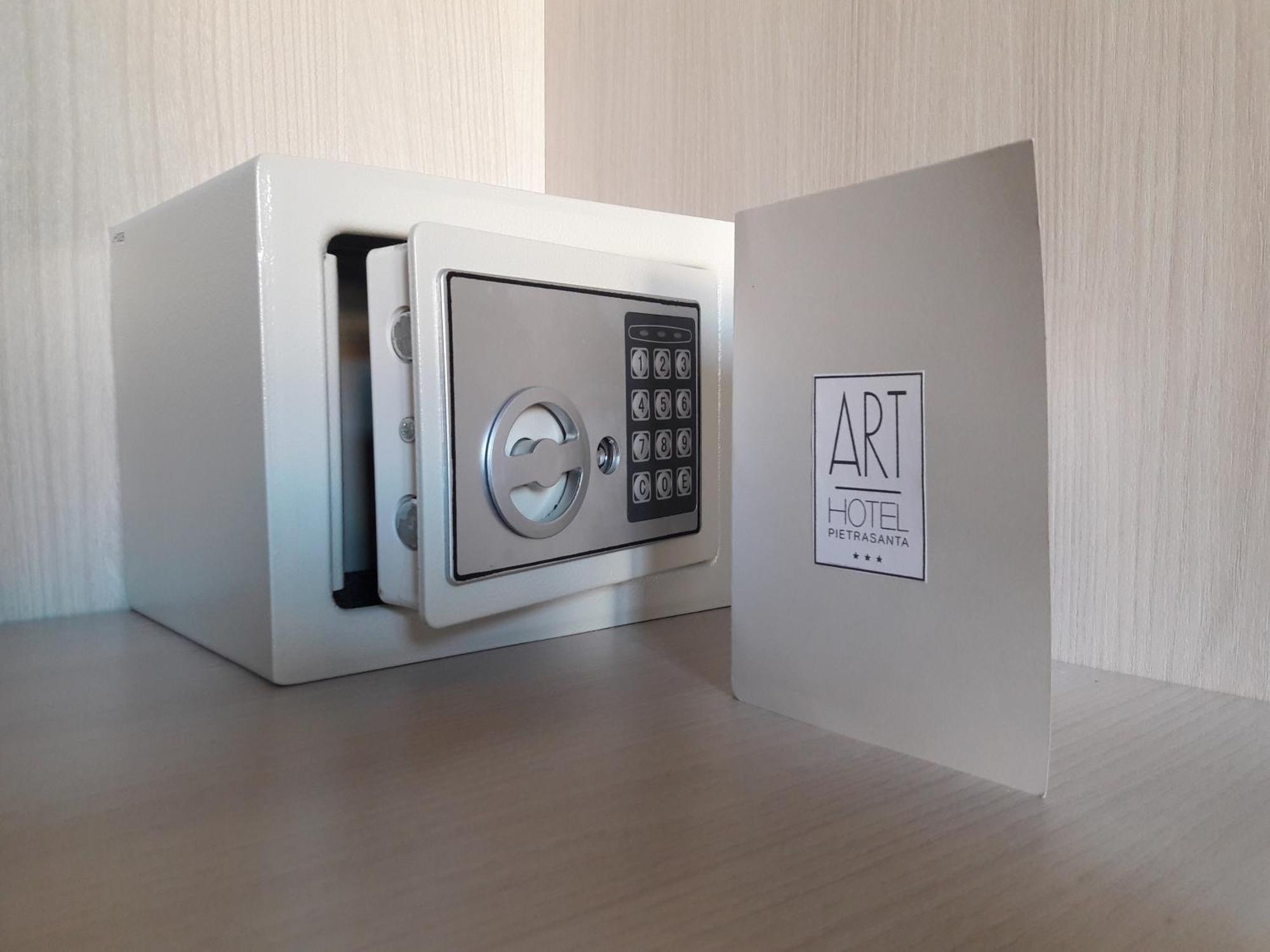 Art Hotel 彼得拉桑塔 客房 照片